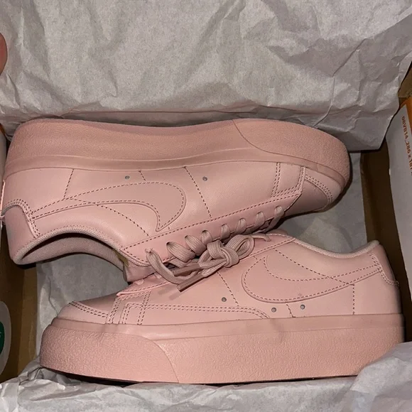 Nike Blazer Low Top Platform Sneakers Pink 5.5 - Picture 12 of 16